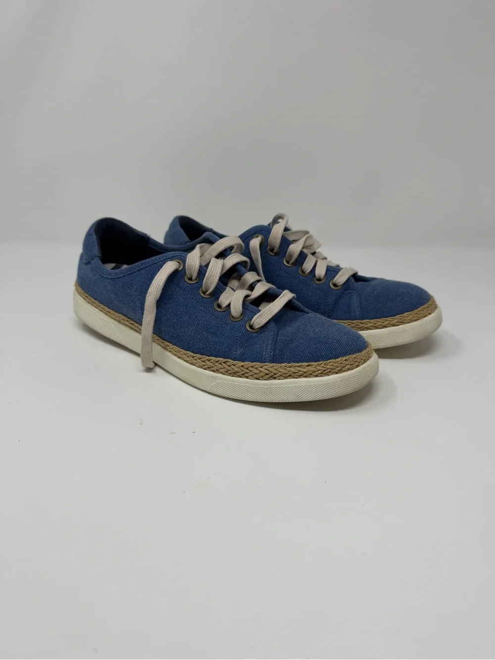 Vionic Hattie Women's Size 7 Blue Canvas Lace-Up Sneakers Nautical Beach Coastal